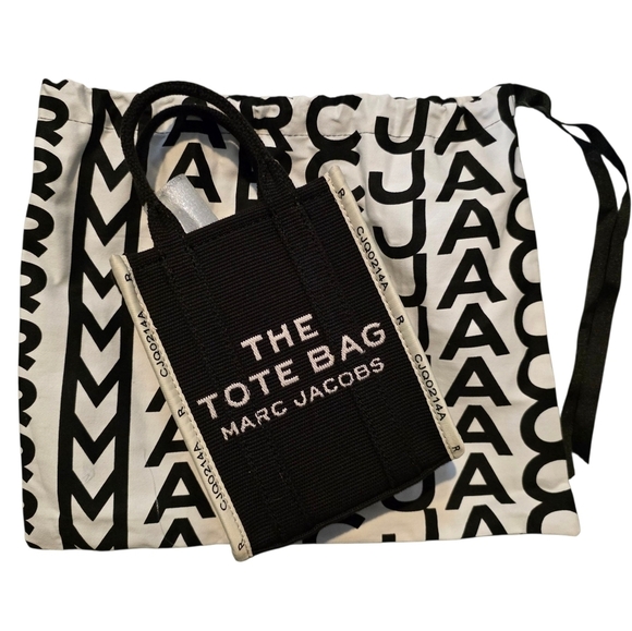 Marc Jacobs Handbags - Marc Jacobs Jacquard The Tote Bag Crossbody - Black Knit Mini (NWT)